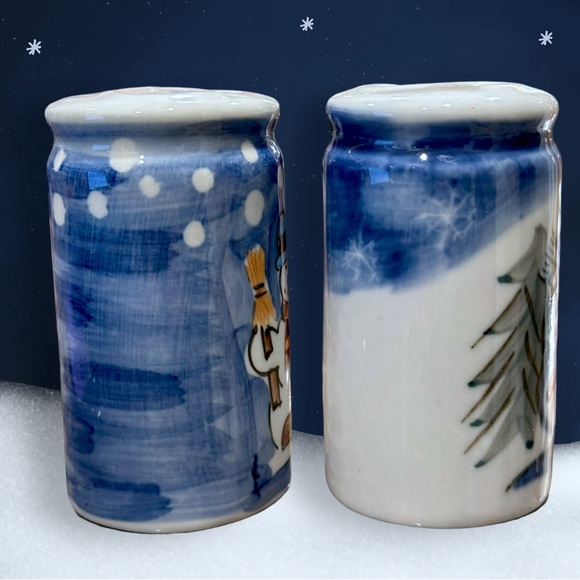 Vintage Winter Wonderland Christmas Salt and Pepper Shakers Vintage - Picture 2 of 6